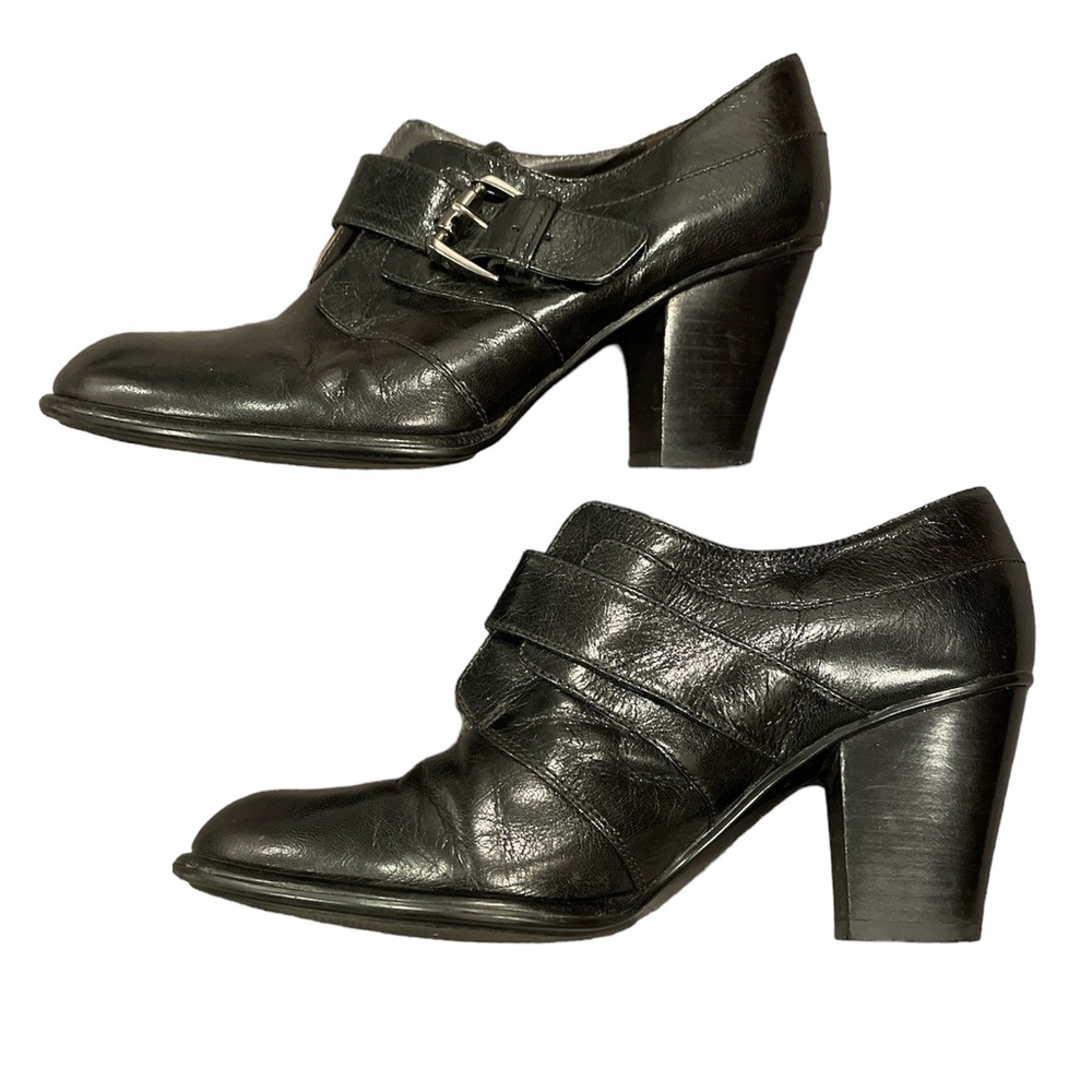 Caressa Black Ankle Bootie Stacked Heel With Buckle Size 8 Leather